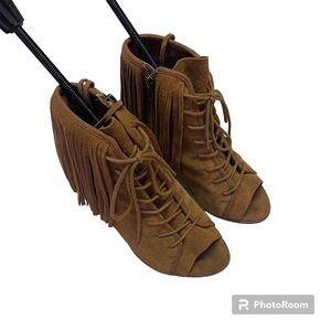 Steve MADDEN FRINGE Ankle Boot Open Toe Fringe Bohemian US 6B